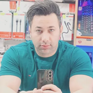sina.rayanee